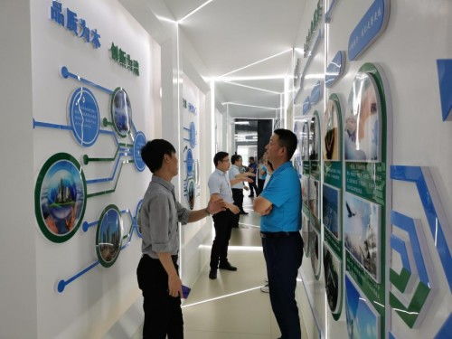 汉唐华固考察团见证卡本工厂高端质造 加固硅烷浸渍剂技术咨询